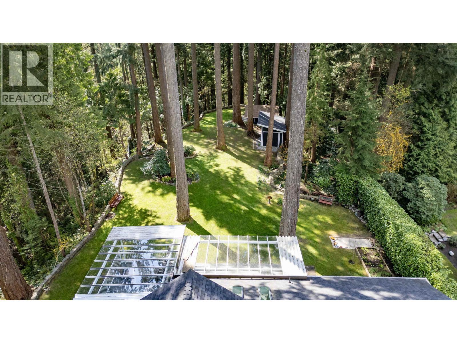 2551 Hyannis Point, North Vancouver, British Columbia  V7H 1R9 - Photo 3 - R3113745