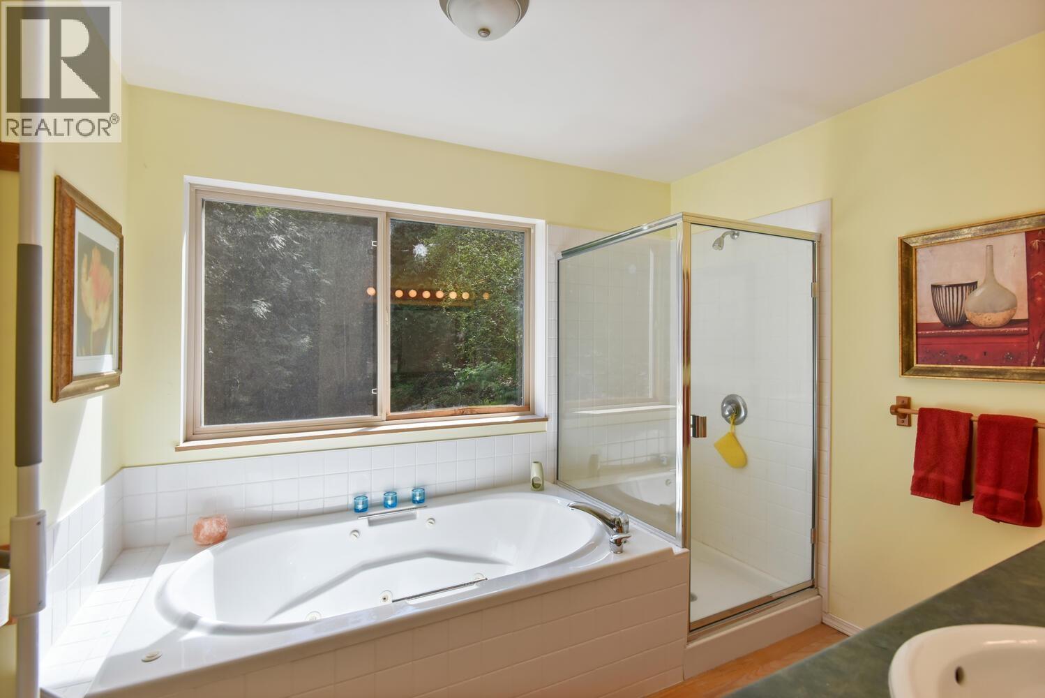 1685 Storvold Road, Gibsons, British Columbia  V0N 1V6 - Photo 31 - R3113750