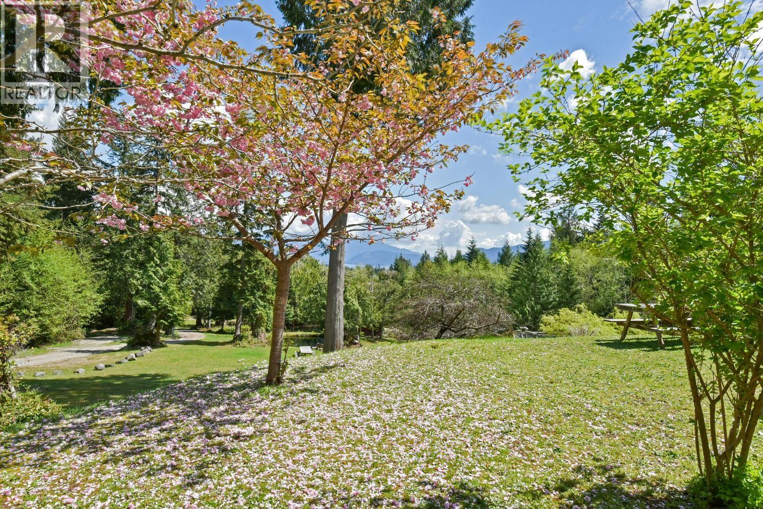 1685 Storvold Road, Gibsons, British Columbia  V0N 1V6 - Photo 7 - R3113750