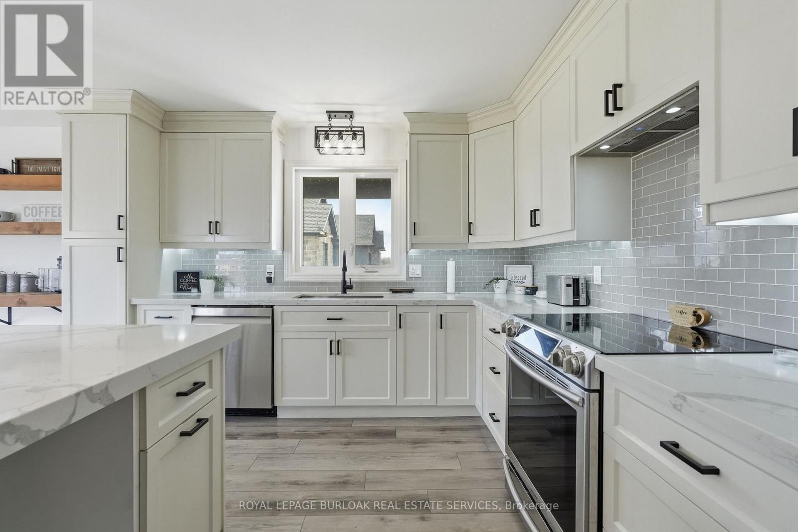 401 Lighthouse Drive, Haldimand, Ontario  N1A 2W6 - Photo 14 - X12887948