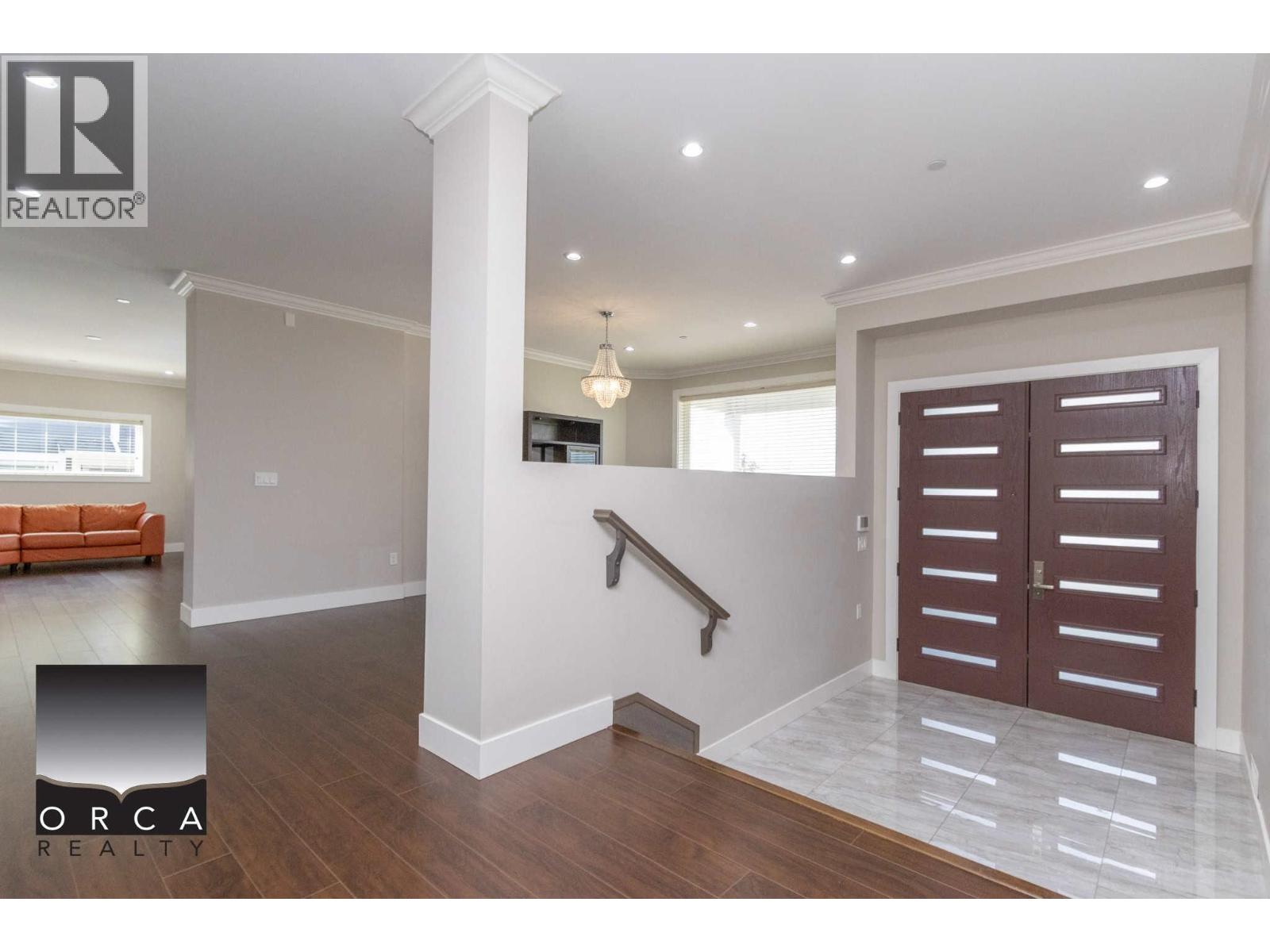 25482 Godwin Drive, Maple Ridge, British Columbia  V2W 1G9 - Photo 14 - R3113662