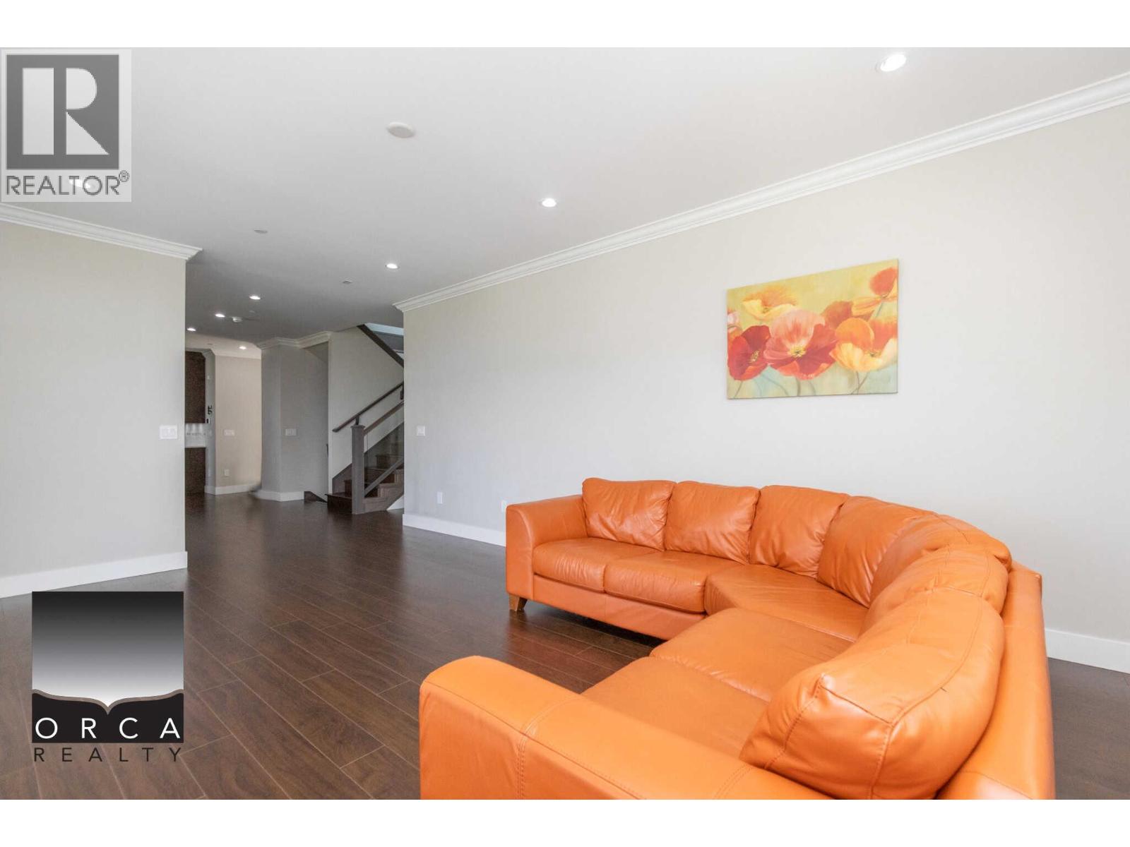 25482 Godwin Drive, Maple Ridge, British Columbia  V2W 1G9 - Photo 6 - R3113662