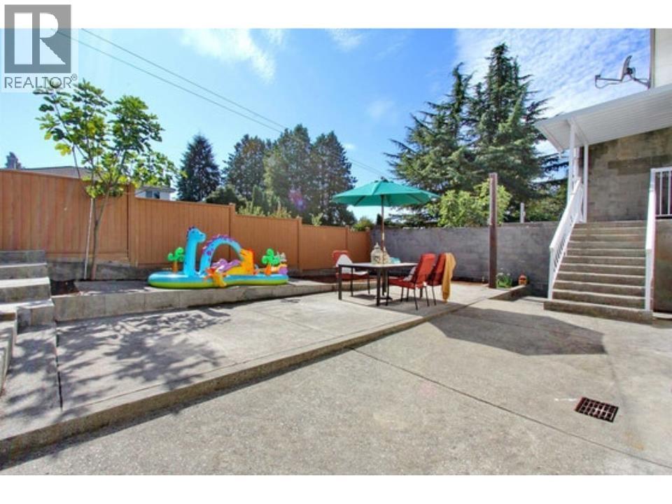 Ground Level 7222 Pandora Street, Burnaby, British Columbia  V5A 1B9 - Photo 17 - R3113700