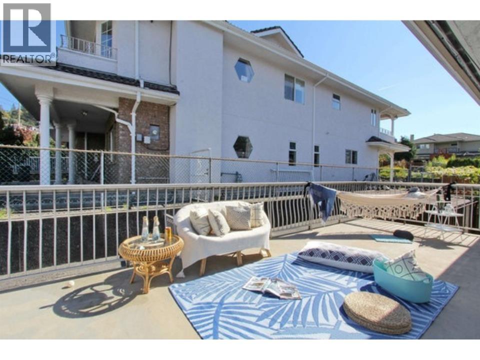 Ground Level 7222 Pandora Street, Burnaby, British Columbia  V5A 1B9 - Photo 20 - R3113700