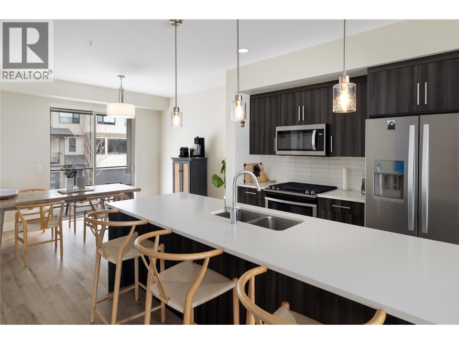 12798 Lake Hill Drive Unit# 8, Lake Country, British Columbia  V4V 2W5 - Photo 13 - 10318616