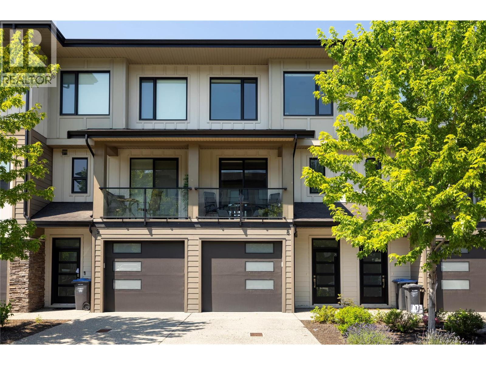 12798 Lake Hill Drive Unit# 8, Lake Country, British Columbia