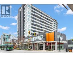 119 W ESPLANADE, North Vancouver, British Columbia