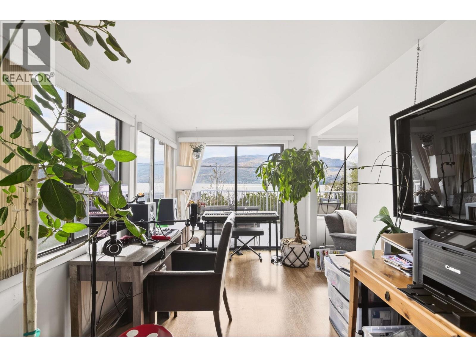 5286 Buchanan Road, Peachland, British Columbia  V0H 1X1 - Photo 11 - 10384221