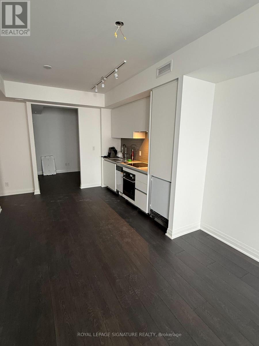 5701 - 4015 The Exchange, Mississauga, Ontario  L5B 1M7 - Photo 11 - W13022698