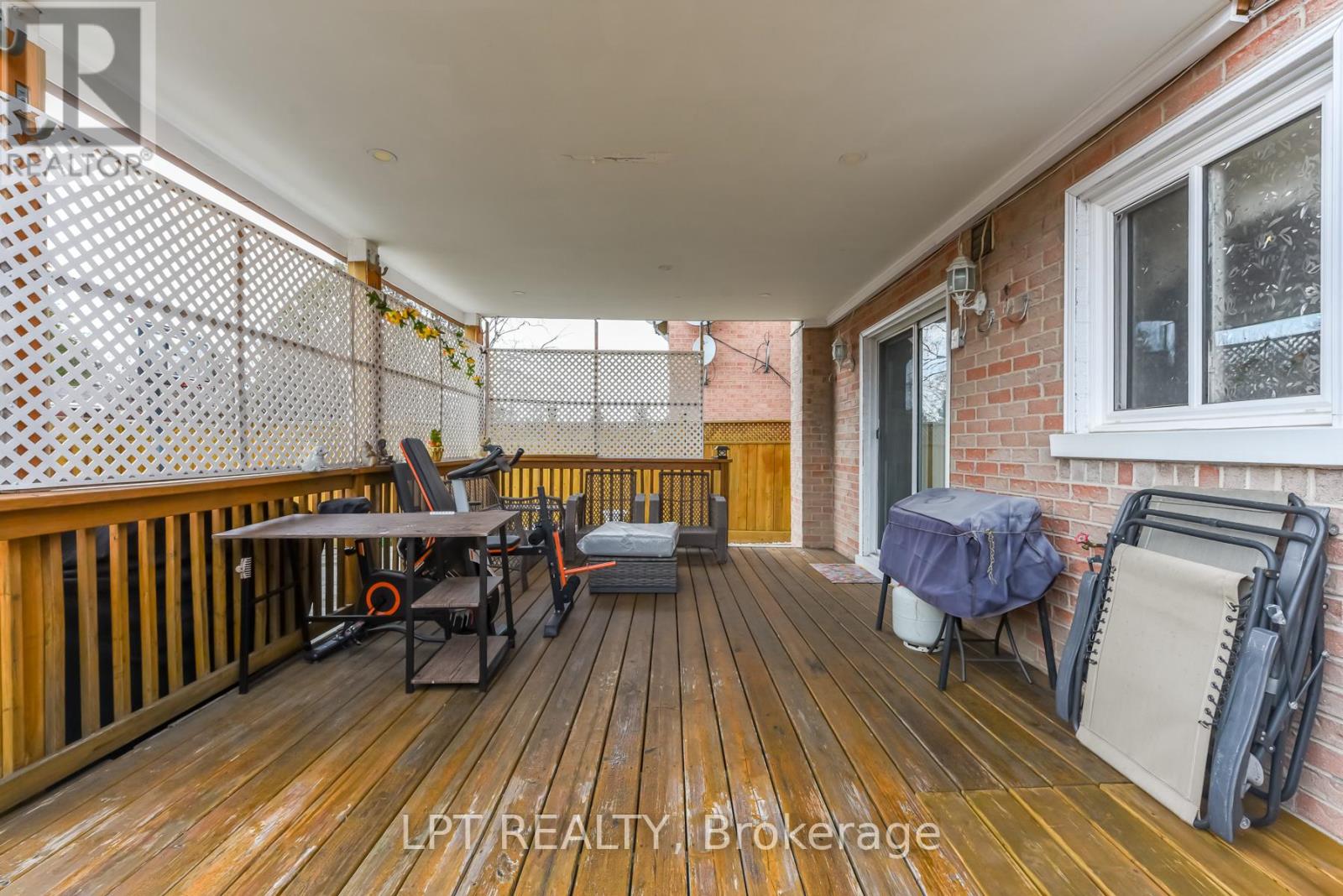 67 Kay Drive, Toronto, Ontario  M9V 4X8 - Photo 46 - W13022708