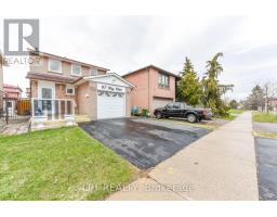 67 KAY DRIVE, Toronto, Ontario