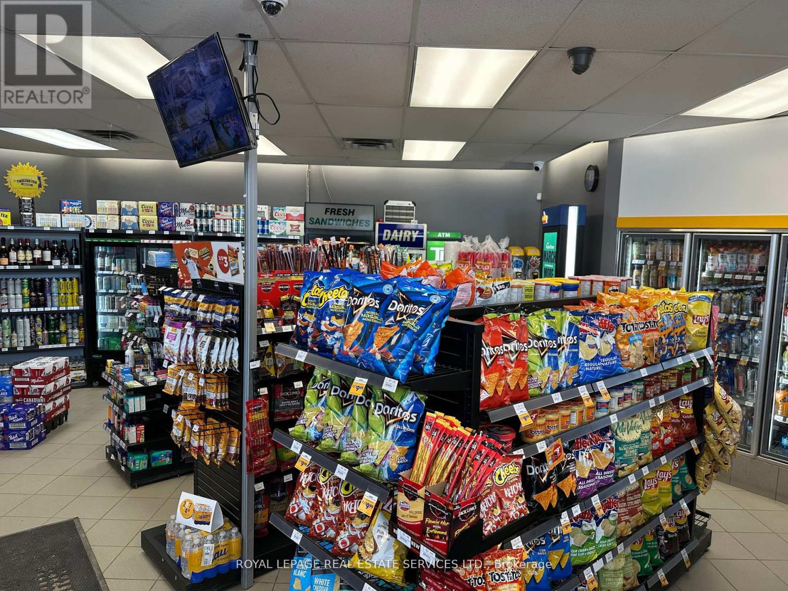 Unknown Address, ,    - Photo 4 - W13022714