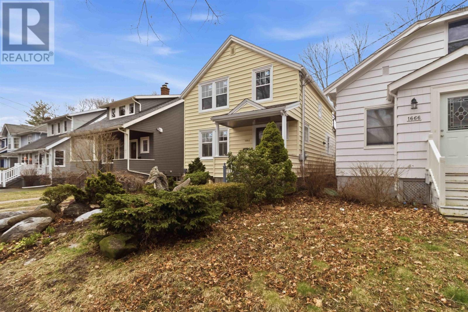 1662 Walnut Street, Halifax, Nova Scotia  B3H 1M2 - Photo 2 - 202608044
