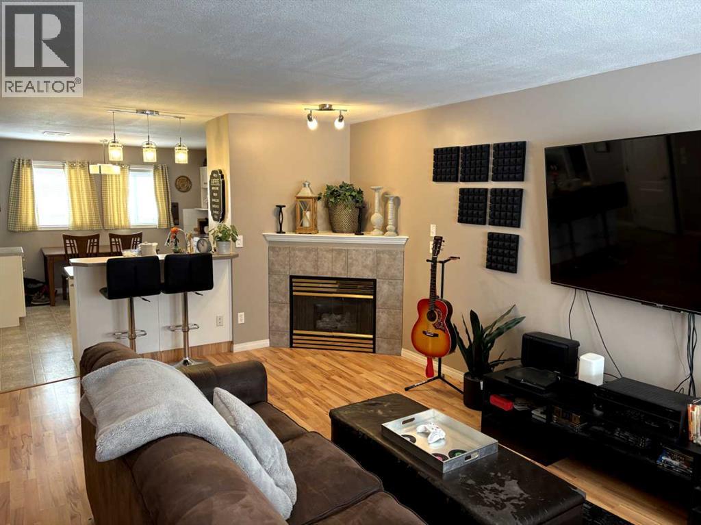 47, 33 Donlevy Avenue, Red Deer, Alberta  T4R 3B6 - Photo 2 - A2290813