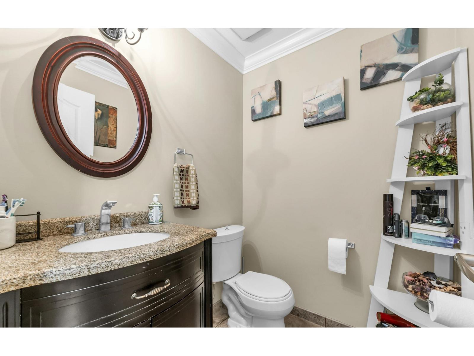 15295 111a Avenue, Surrey, British Columbia  V3R 0G4 - Photo 11 - R3113816