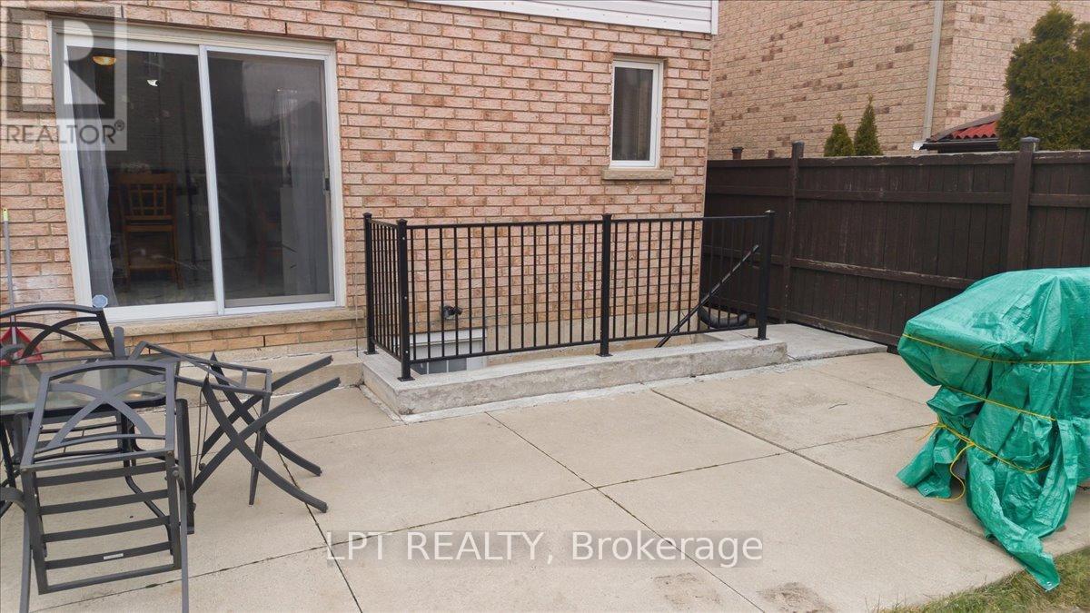 48 Nashville Circle, Hamilton, Ontario  L8G 5H2 - Photo 36 - X13022686