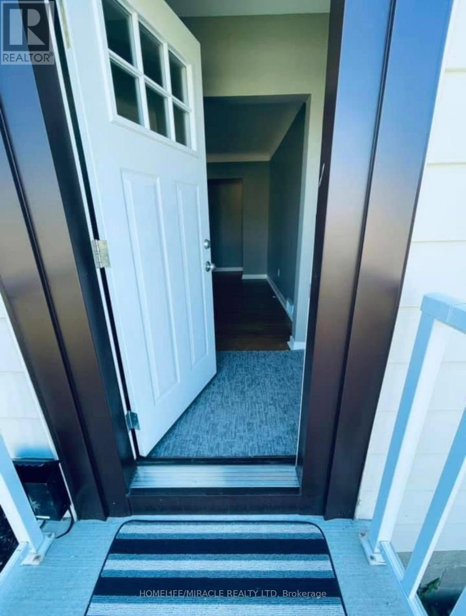 6746 Betty Avenue, Niagara Falls, Ontario  L2G 5W3 - Photo 3 - X13022700