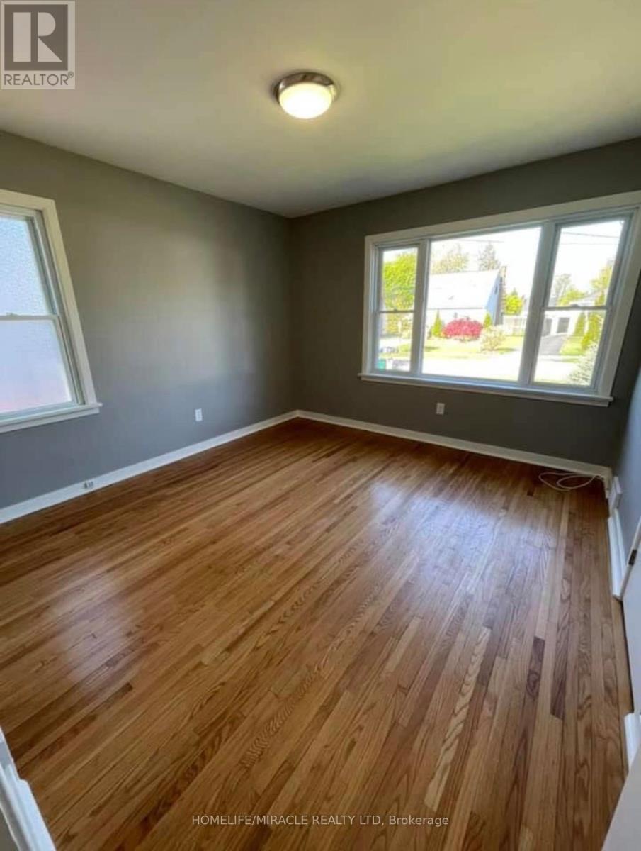 6746 Betty Avenue, Niagara Falls, Ontario  L2G 5W3 - Photo 8 - X13022700