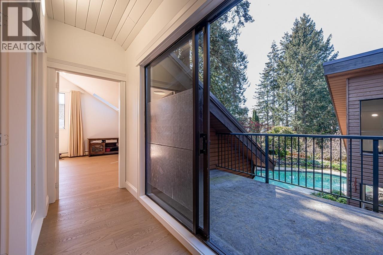 5260 Kew Road, West Vancouver, British Columbia  V7W 2W2 - Photo 23 - R3113511