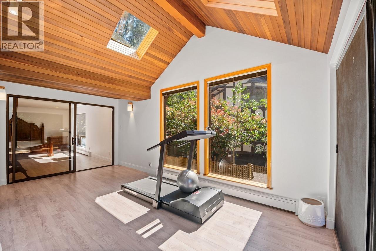 5260 Kew Road, West Vancouver, British Columbia  V7W 2W2 - Photo 20 - R3113511