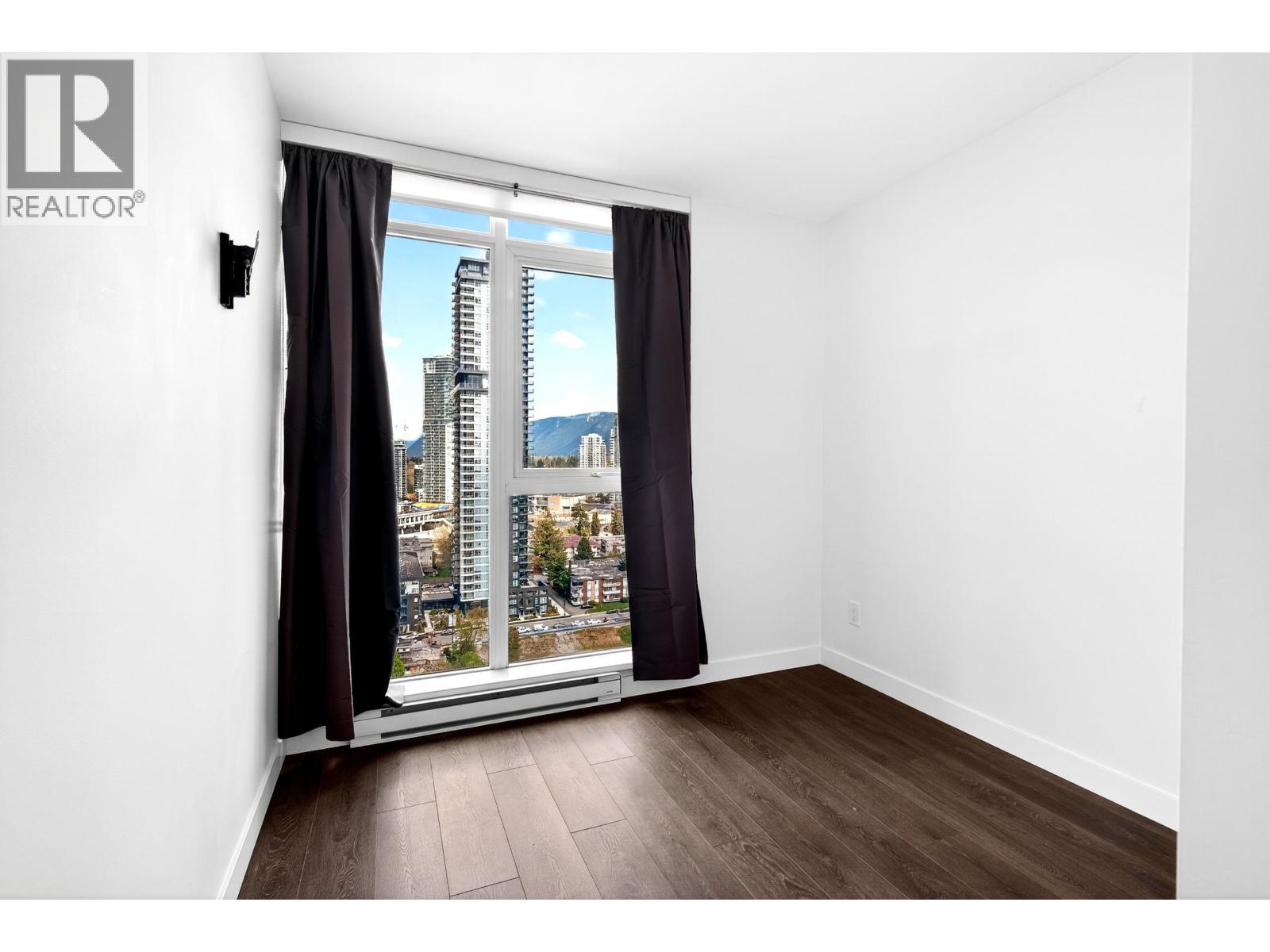 2206 525 Foster Avenue, Coquitlam, British Columbia  V3J 0H6 - Photo 4 - R3113455