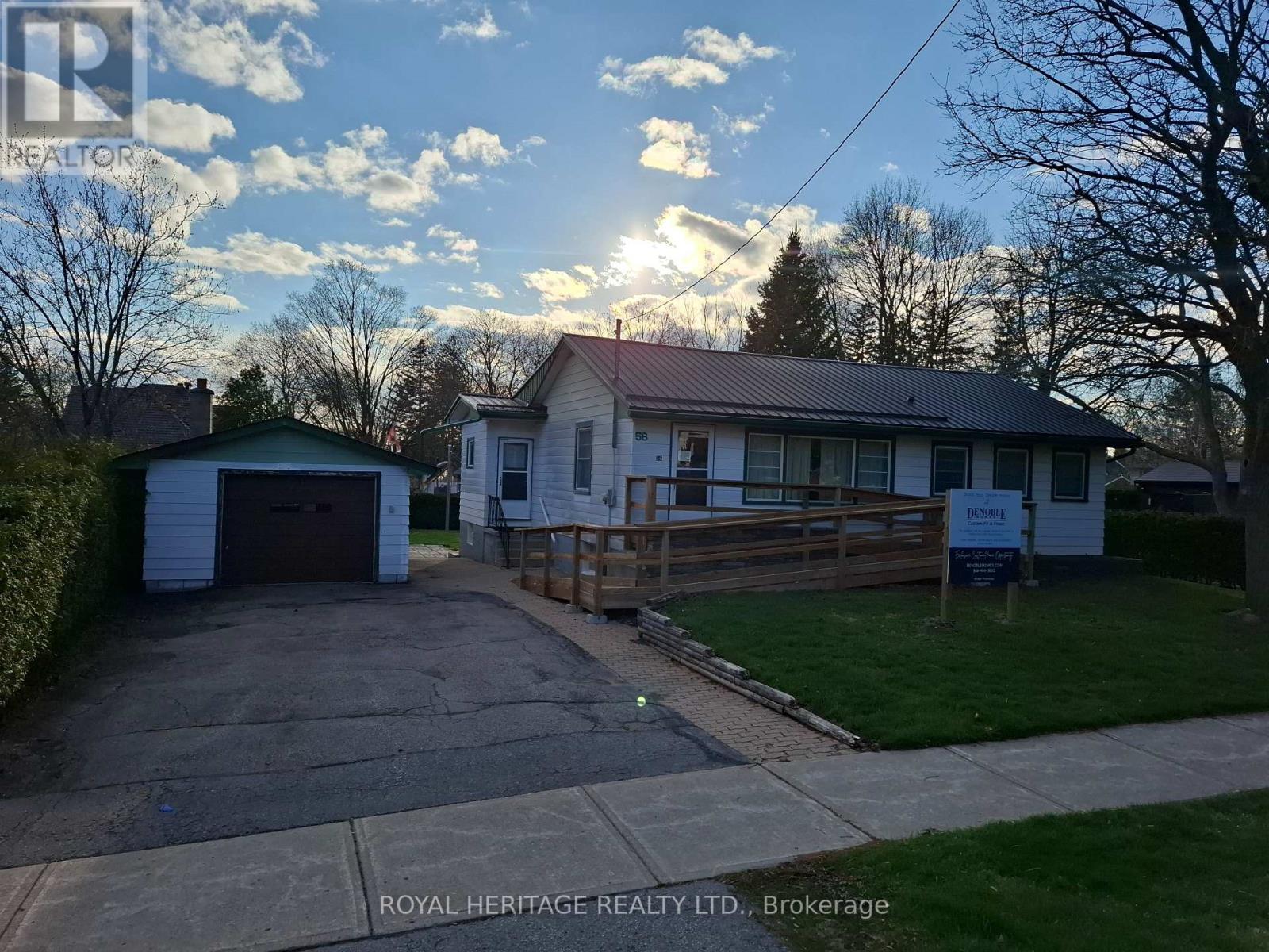 56 QUEEN STREET, whitby (brooklin), Ontario