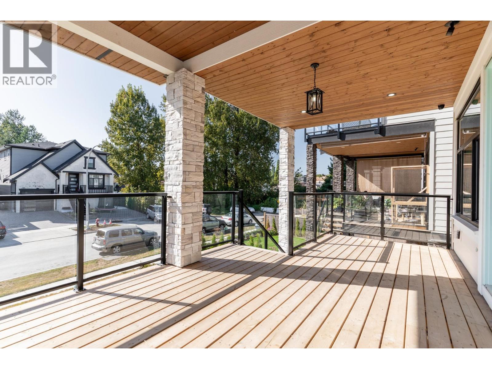 215 Mabel Street, New Westminster, British Columbia  V3M 0L1 - Photo 5 - R3113332