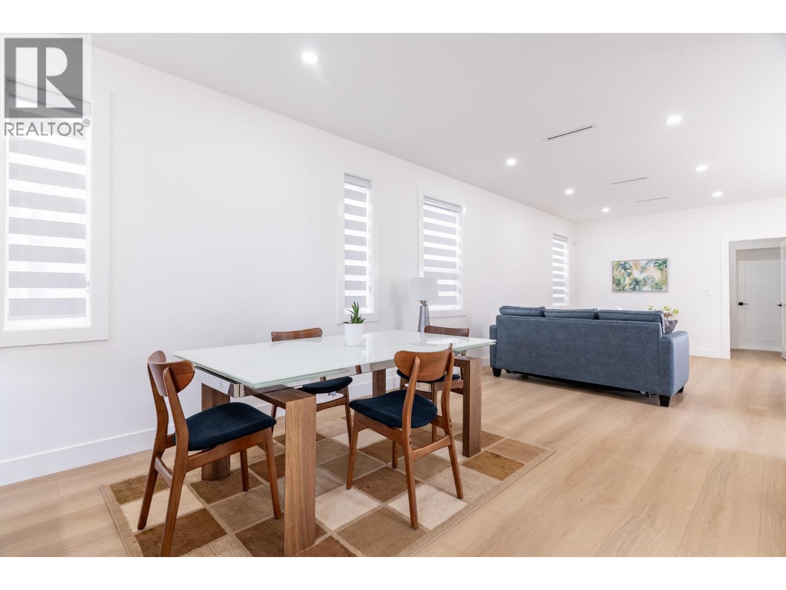 215 Mabel Street, New Westminster, British Columbia  V3M 0L1 - Photo 11 - R3113332