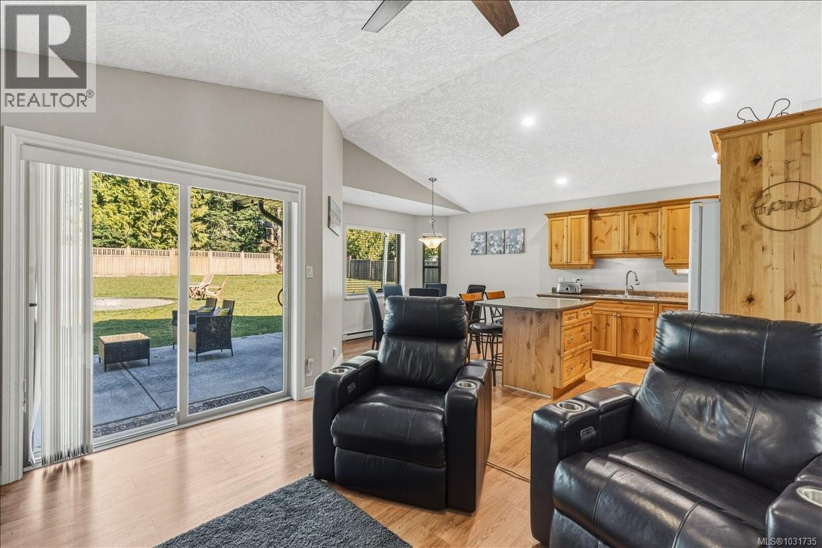 1765 Cameron Cres, Qualicum Beach, British Columbia  V9K 2S3 - Photo 8 - 1031735