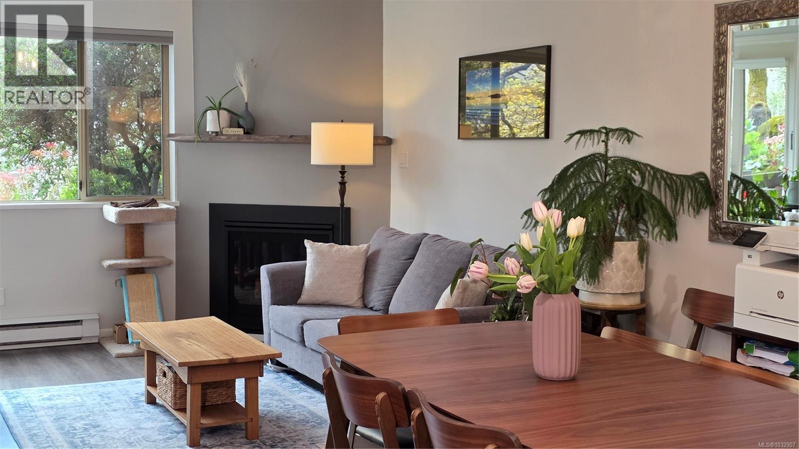 101 3400 Quadra St, Saanich, British Columbia  V8X 1G6 - Photo 7 - 1032907