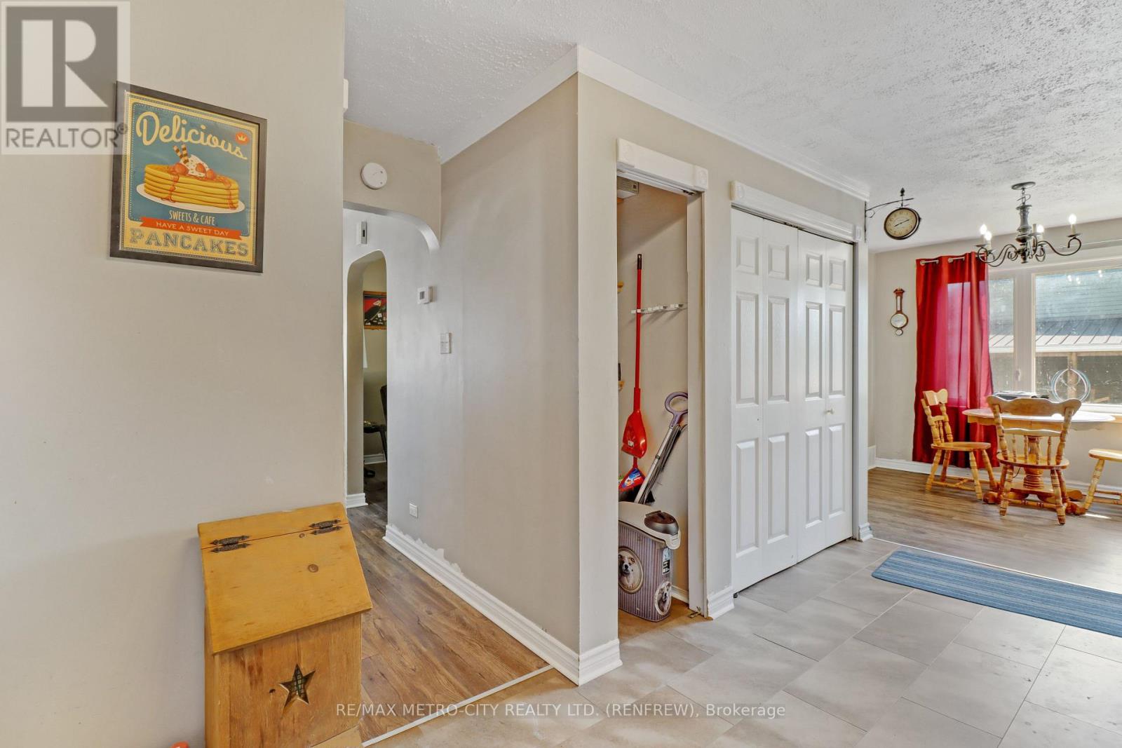 362-370 Baldwin Street, Renfrew, Ontario  K7V 2B9 - Photo 14 - X12809862