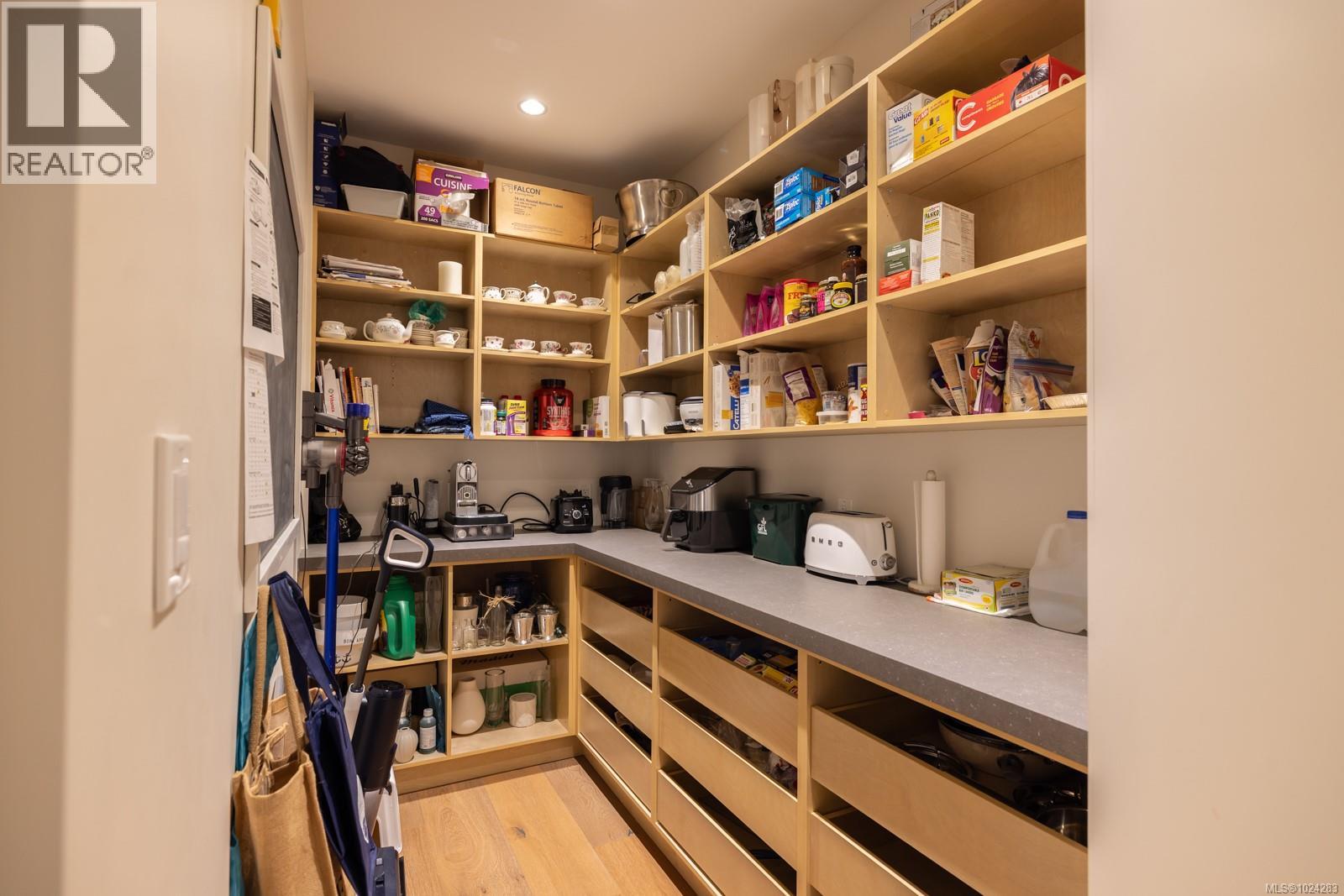 2149 Champions Way, Langford, British Columbia  V9B 0R9 - Photo 10 - 1024283