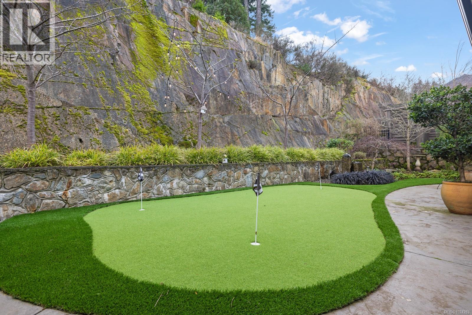 2149 Champions Way, Langford, British Columbia  V9B 0R9 - Photo 19 - 1024283