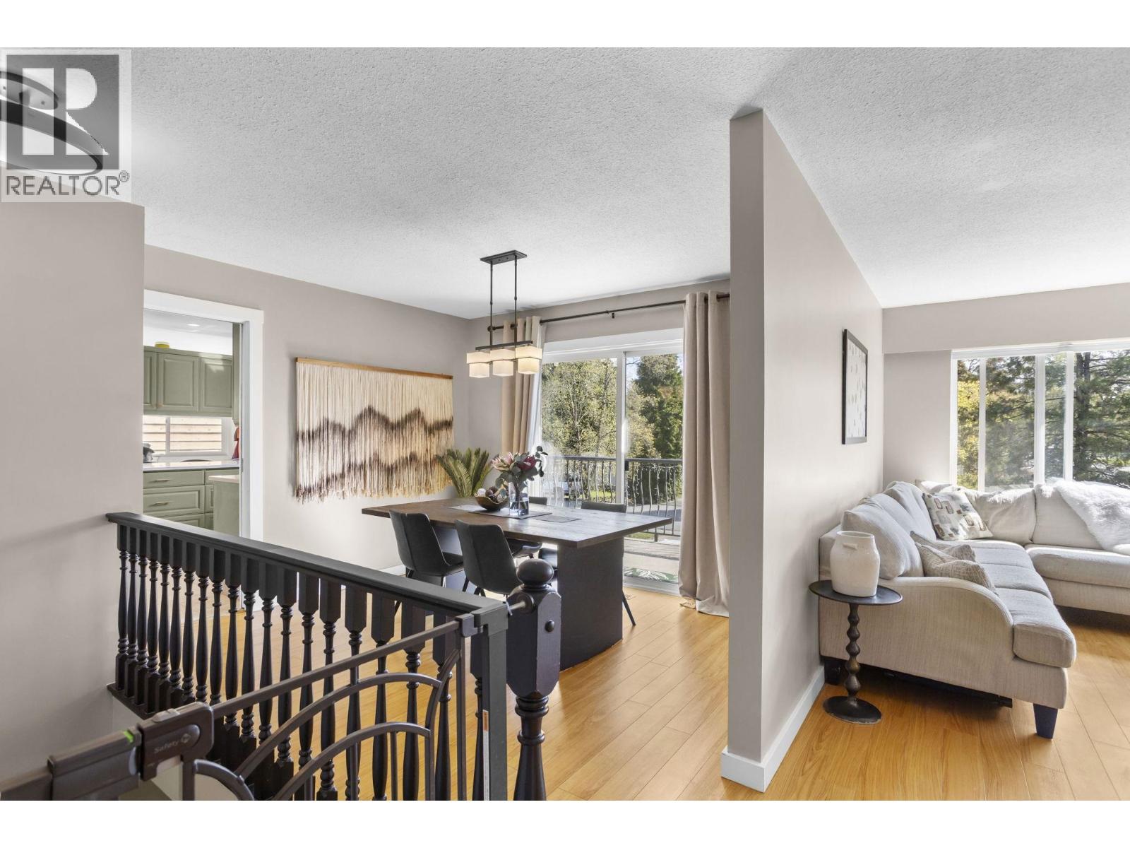 12411 Blanshard Street, Maple Ridge, British Columbia  V4R 2N4 - Photo 11 - R3113726