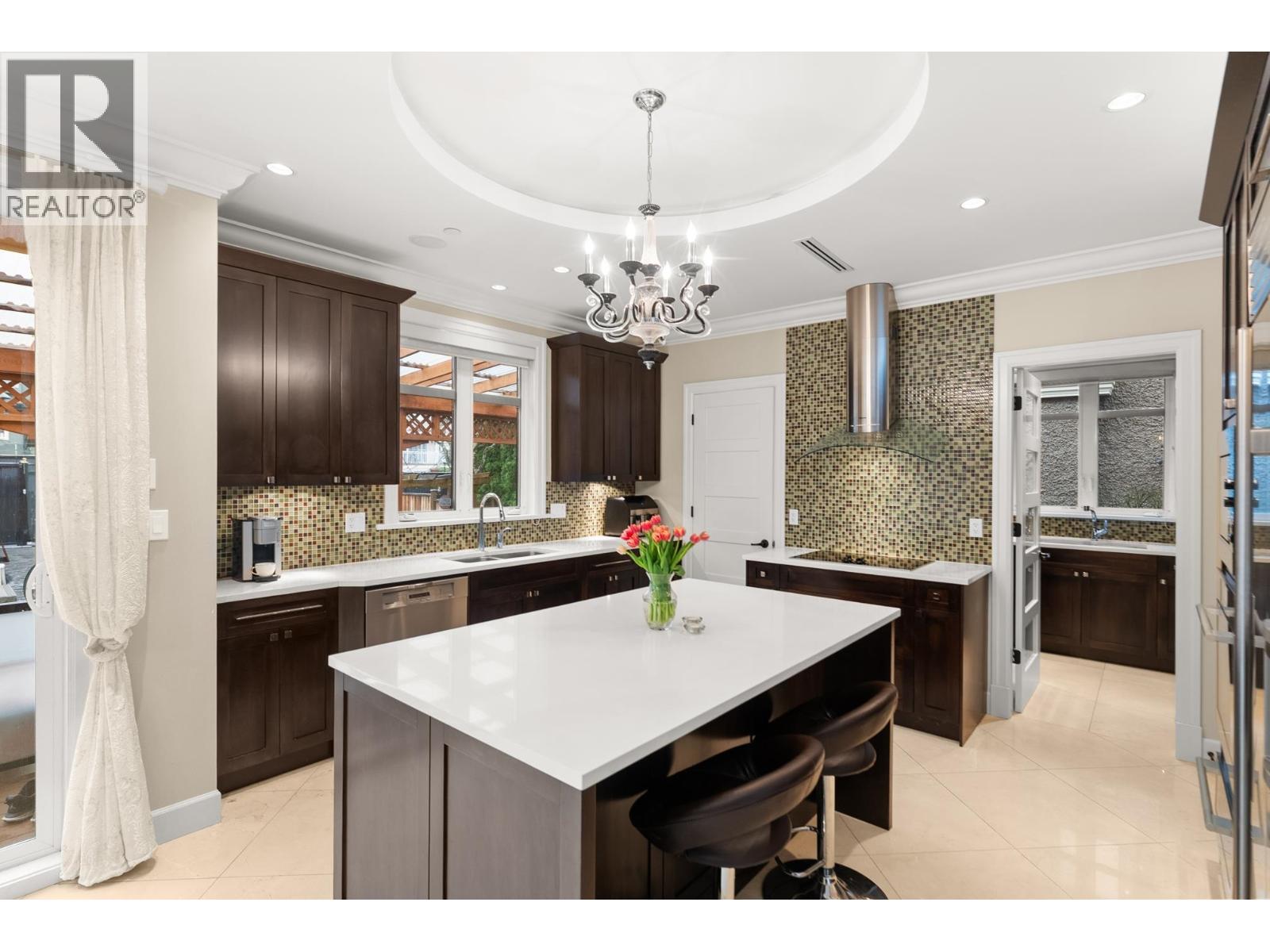 1041 W 58th Avenue, Vancouver, British Columbia  V6P 1V9 - Photo 7 - R3101972