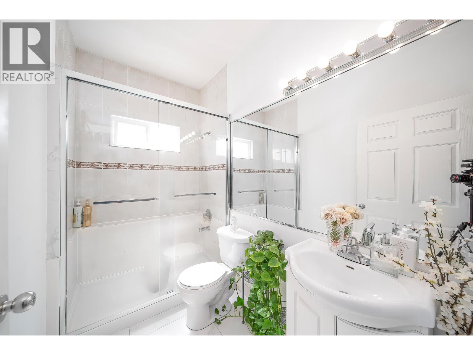 4573 No. 5 Road, Richmond, British Columbia  V6X 2V5 - Photo 16 - R3070153