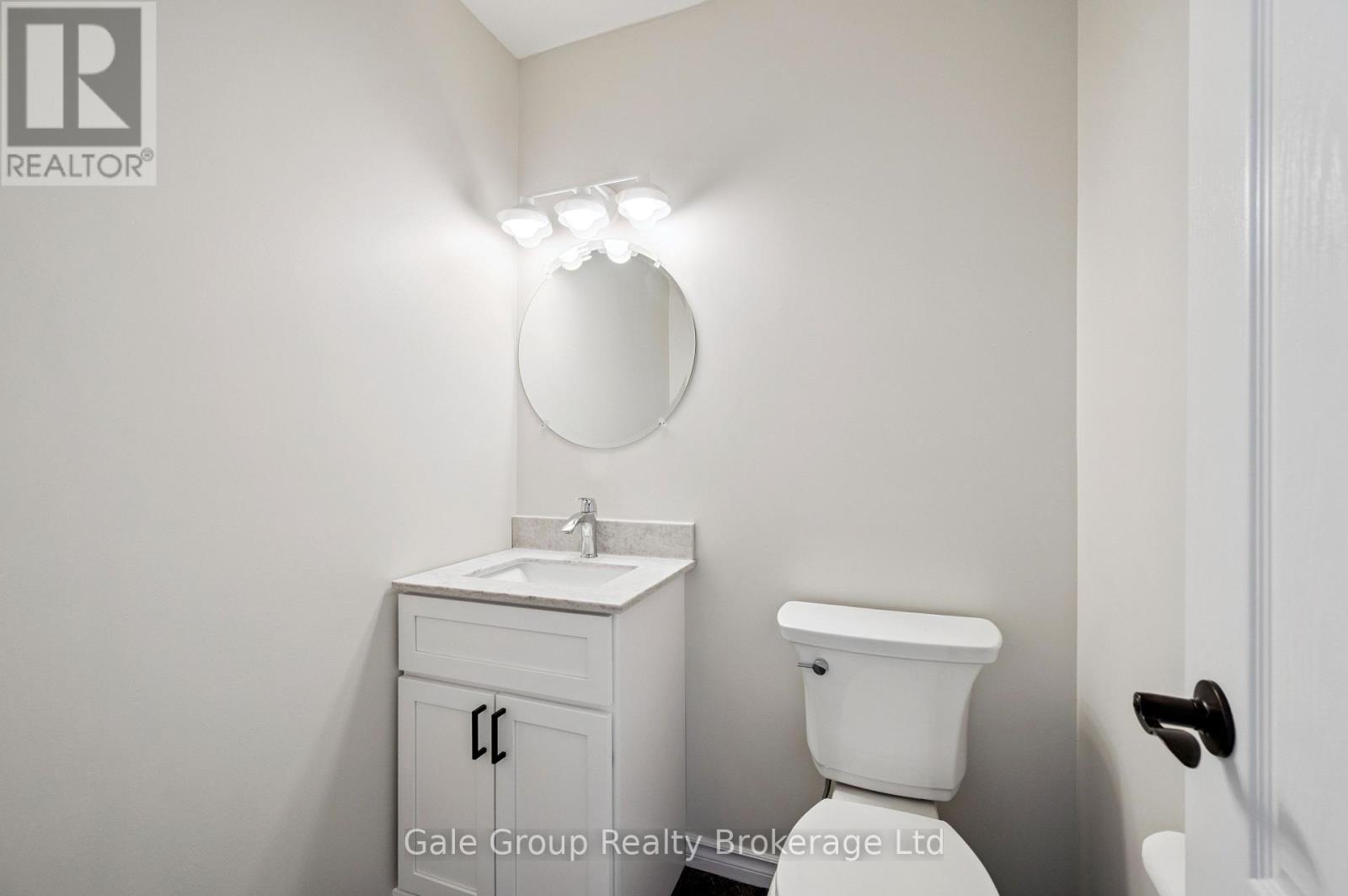 165 Brookside Crescent, Kitchener, Ontario  N2N 1G9 - Photo 6 - X12995422