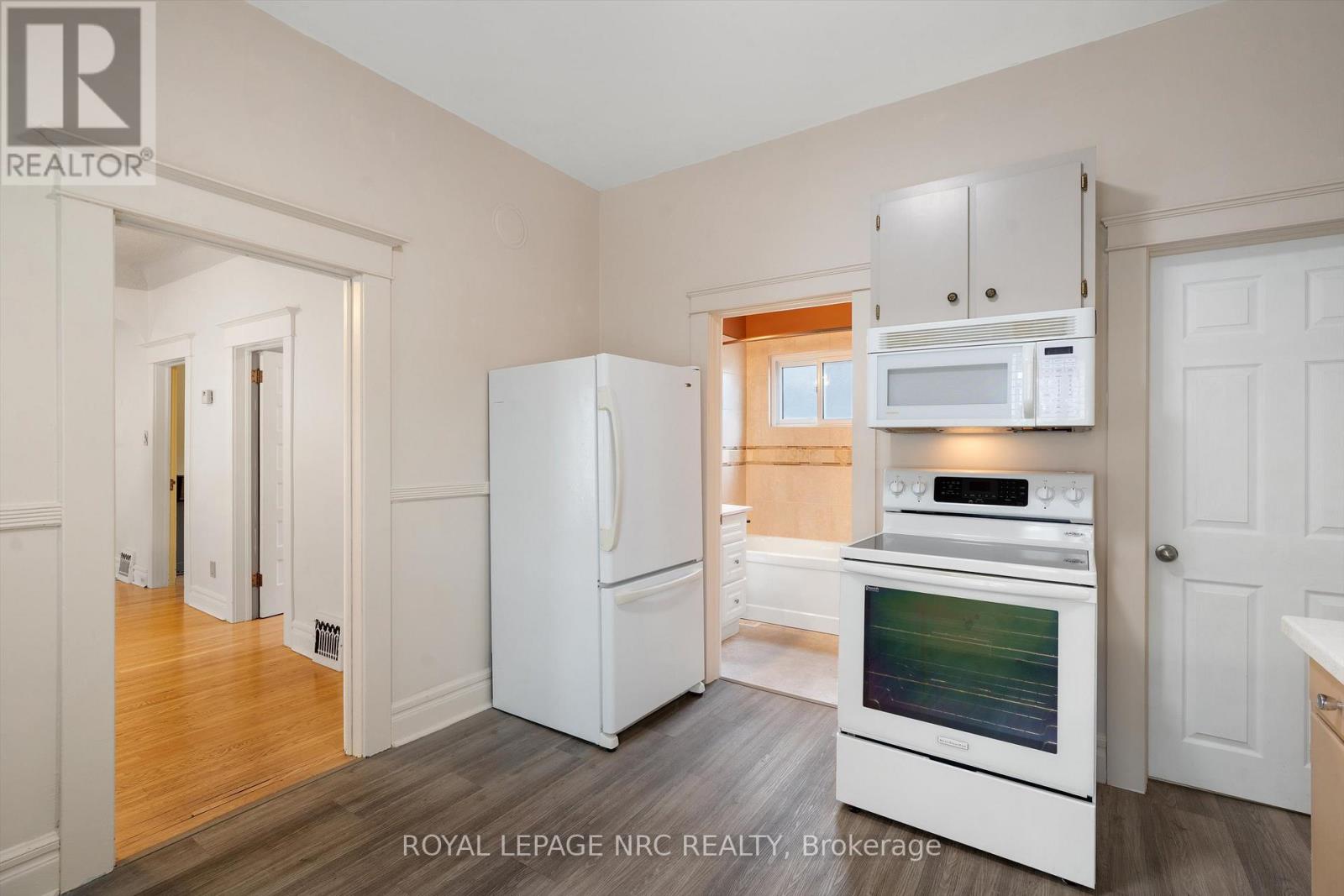 16 Mcghie Street, St. Catharines, Ontario  L2R 5H6 - Photo 13 - X13022784