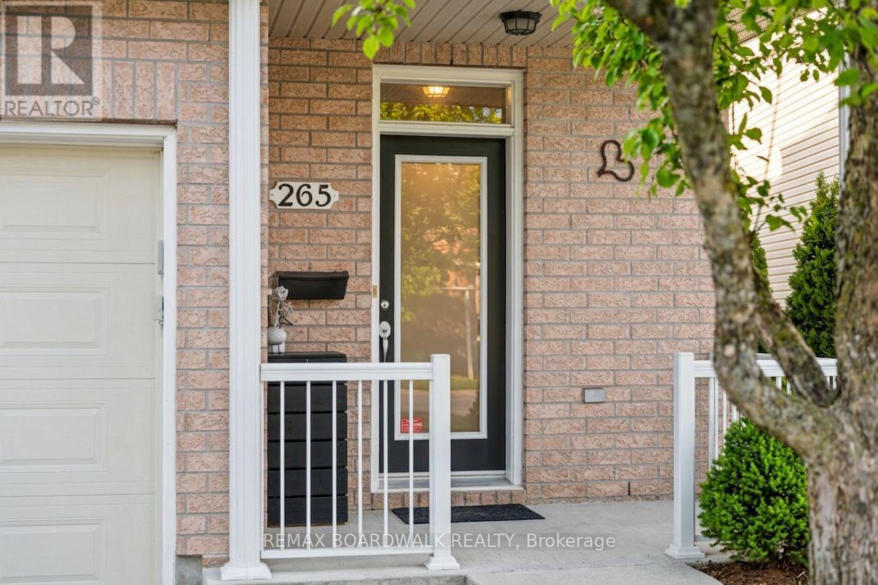 265 Parkrose Private, Ottawa, Ontario  K4A 0N8 - Photo 2 - X12851140