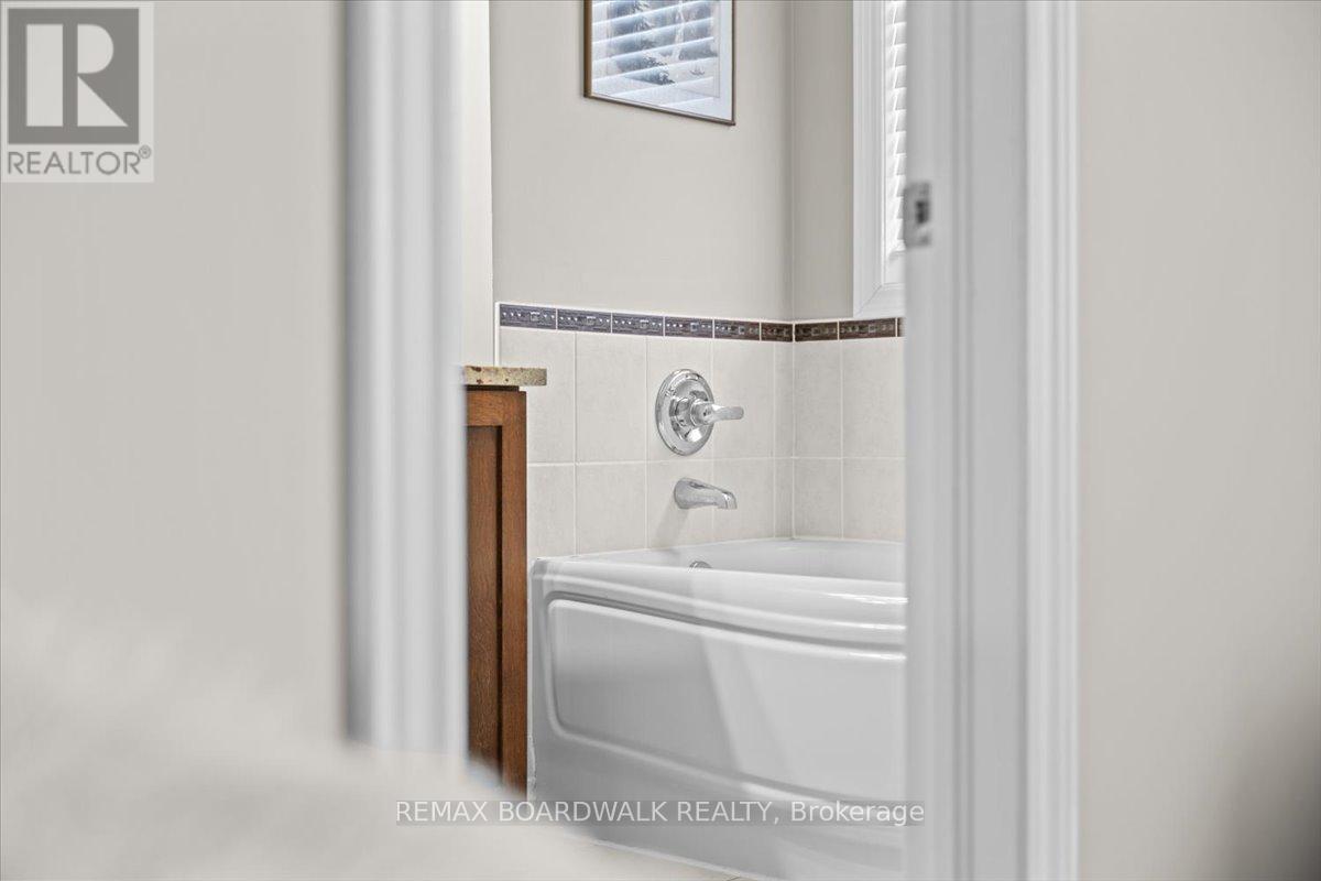 265 Parkrose Private, Ottawa, Ontario  K4A 0N8 - Photo 41 - X12851140