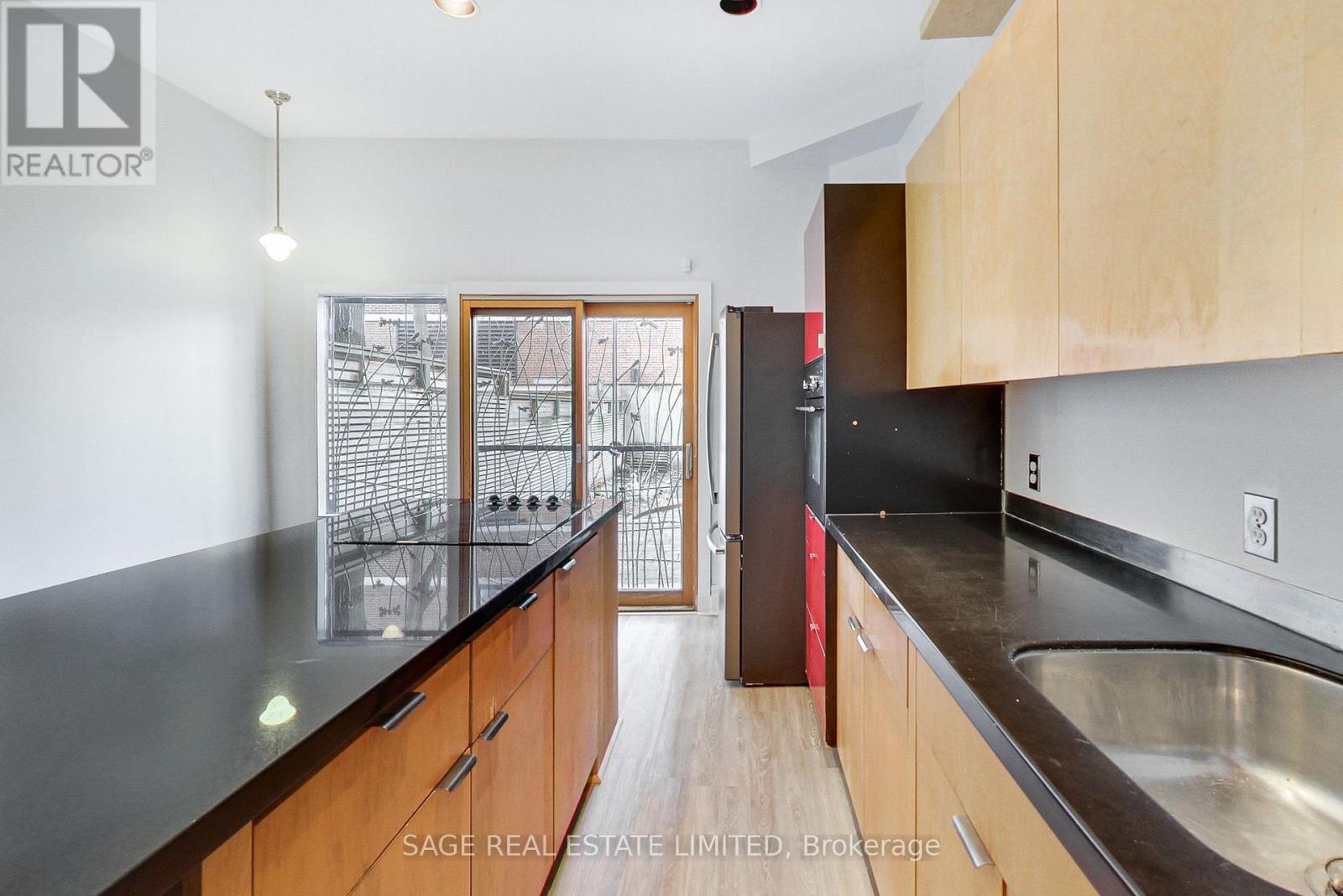 104 Sumach Street, Toronto, Ontario  M5A 3J9 - Photo 14 - C13022780
