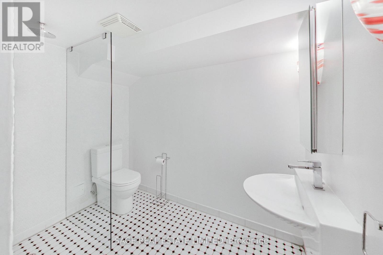 104 Sumach Street, Toronto, Ontario  M5A 3J9 - Photo 27 - C13022780