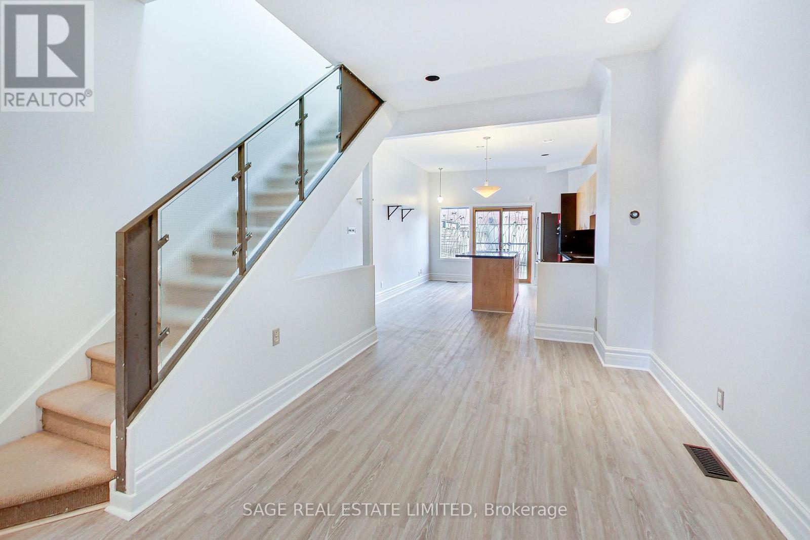 104 Sumach Street, Toronto, Ontario  M5A 3J9 - Photo 7 - C13022780