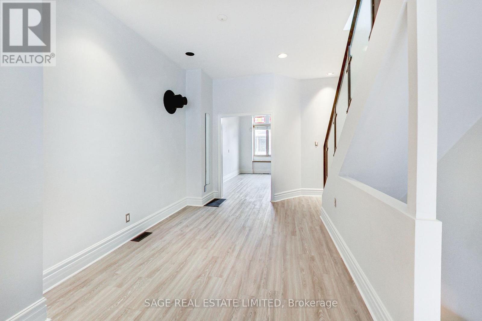 104 Sumach Street, Toronto, Ontario  M5A 3J9 - Photo 8 - C13022780