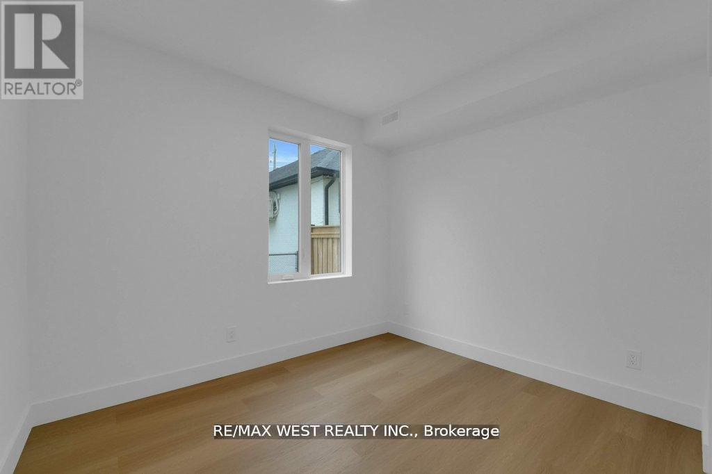 661 Winona Drive, Toronto, Ontario  M6C 3V6 - Photo 28 - C13022812