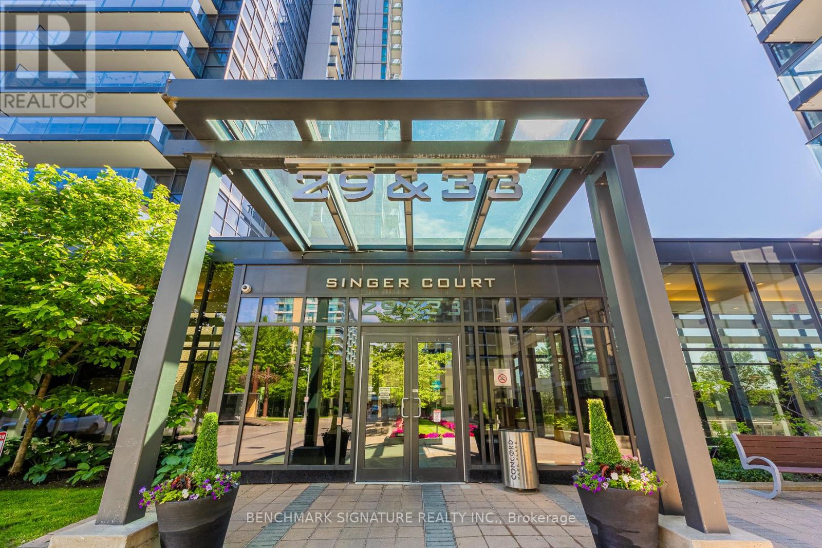 306 - 29 Singer Court, Toronto, Ontario  M2K 0B3 - Photo 2 - C13022824