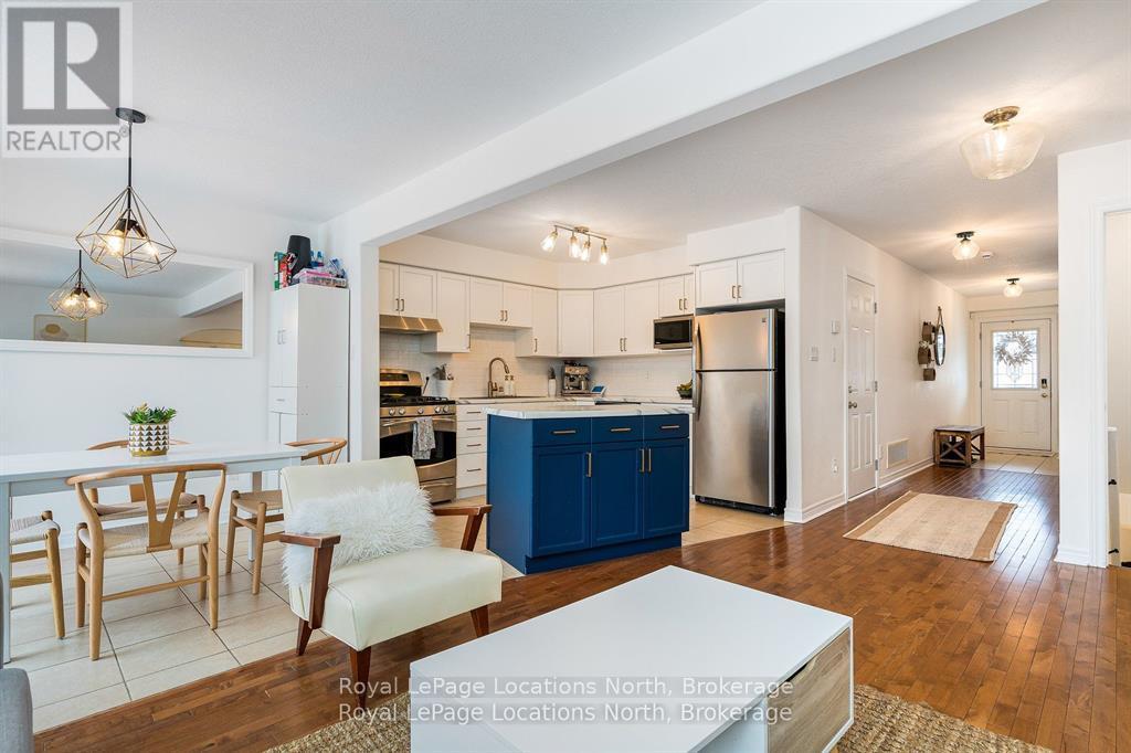 53 Barr Street, Collingwood, Ontario  L9Y 0E7 - Photo 10 - S13022814