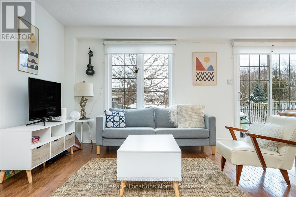 53 Barr Street, Collingwood, Ontario  L9Y 0E7 - Photo 12 - S13022814