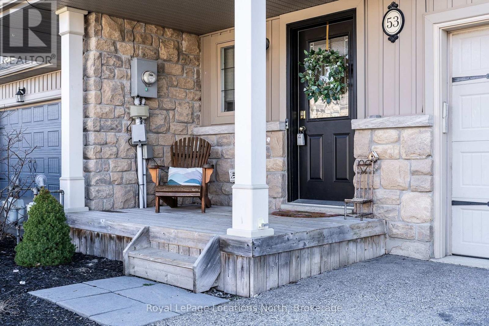 53 Barr Street, Collingwood, Ontario  L9Y 0E7 - Photo 2 - S13022814