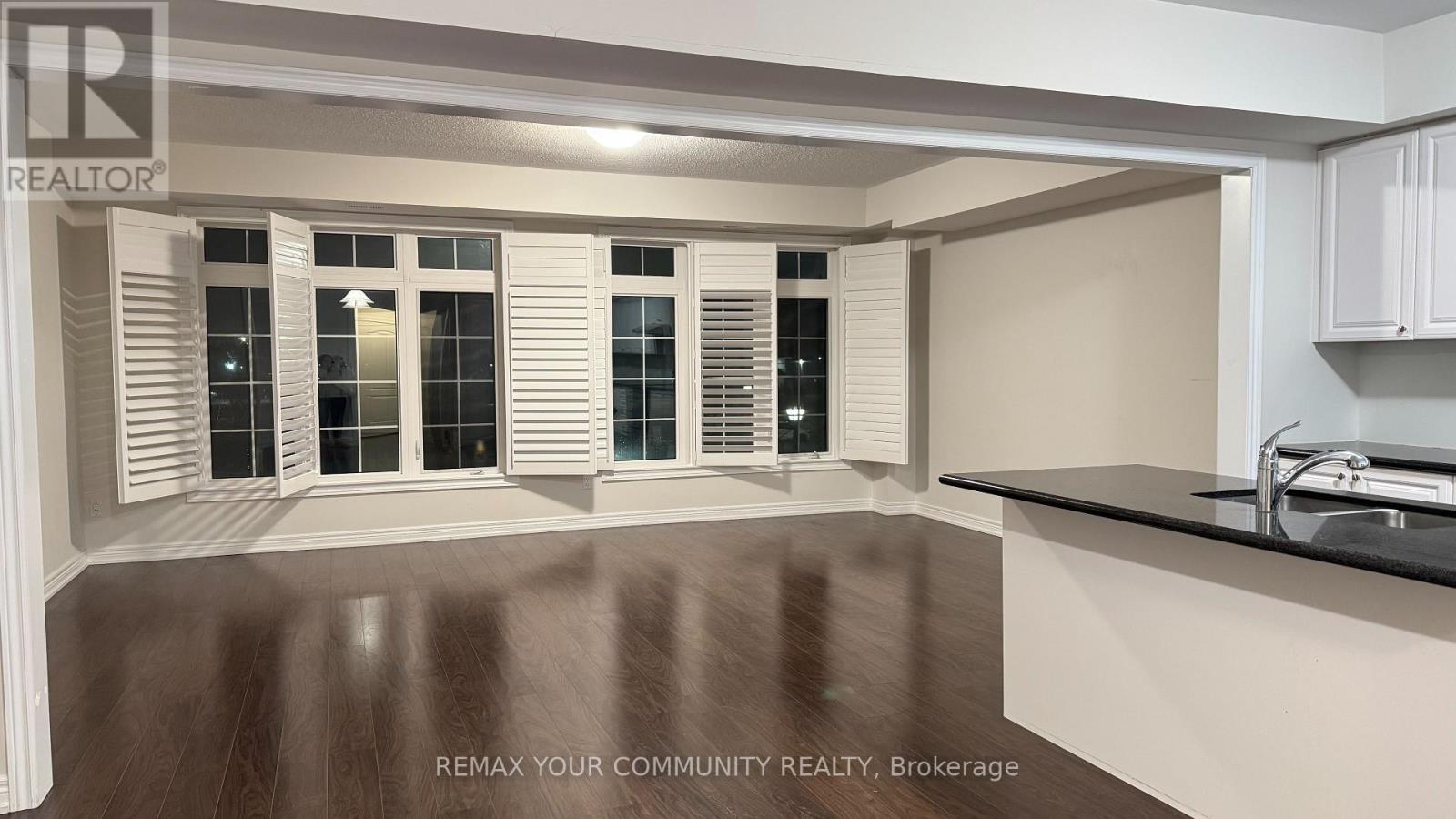 14 Presquile Lane, Markham, Ontario  L6C 1N7 - Photo 2 - N13008074